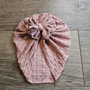 NWOT- Bunny Knots headwrap